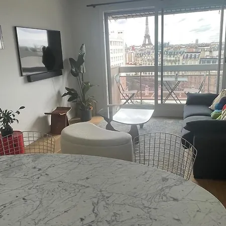 Apartment Charming Cocoon With View Of The Eiffel Tower *